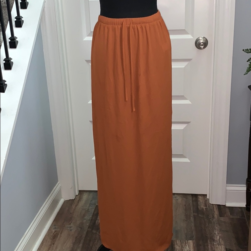 Maxi skirt
